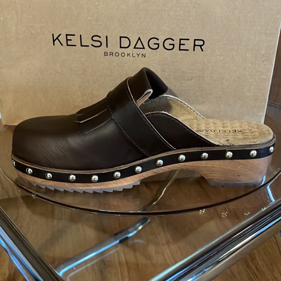 NWT KELSI DAGGER BROOKLYN Clogs! - Picture 2 of 9